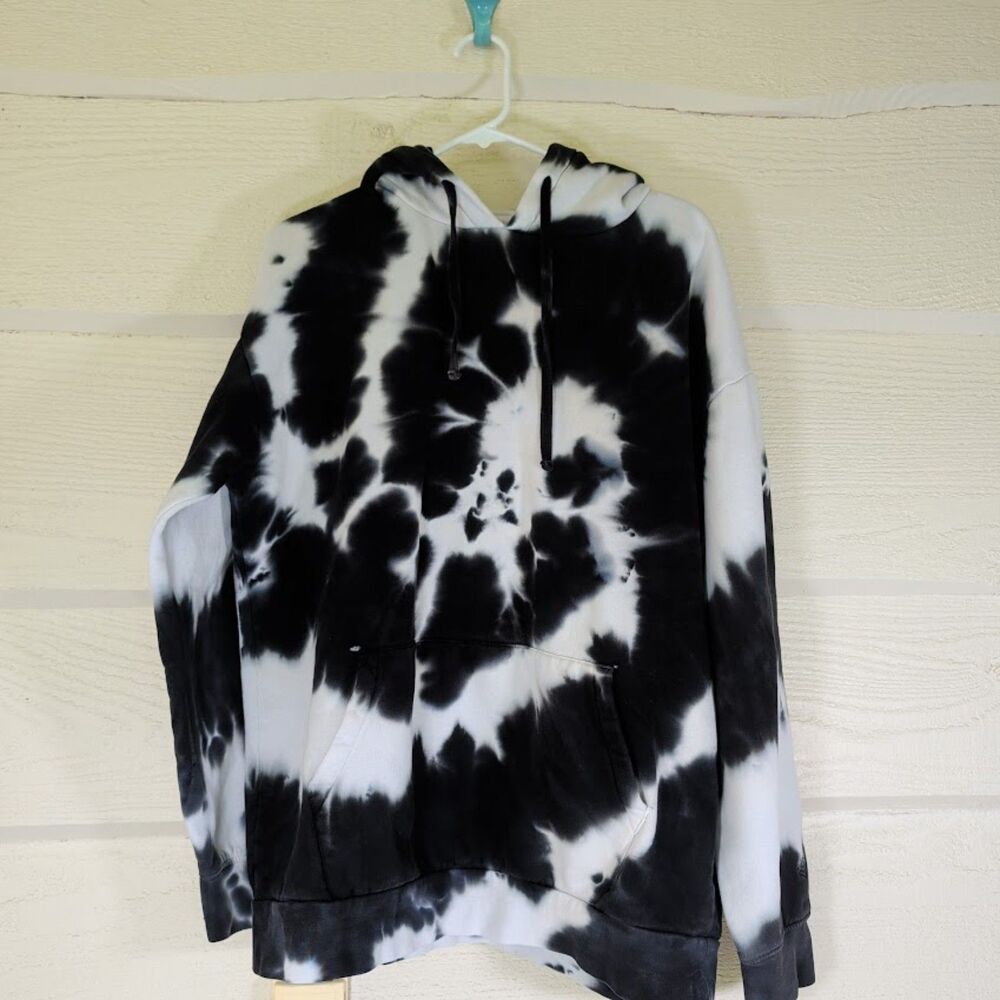 Large Zine Castle Black & White Tie Dye Hoodie Men’s Large - Pullover Sweatshirt